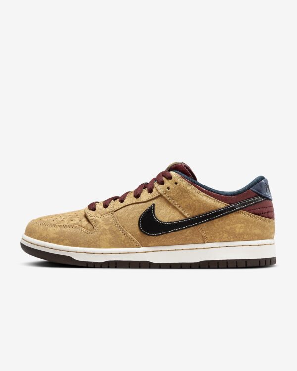 Nike SB Dunk Low Pro "Celestial Gold"