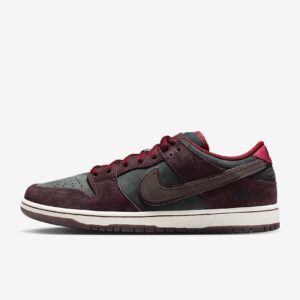 Nike SB Dunk Low Pro "Mahogany"